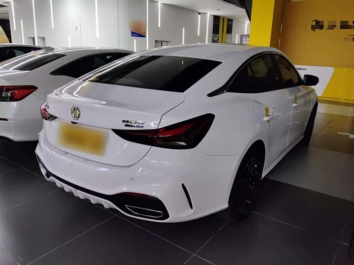 Фото 7 - MG Motor 5