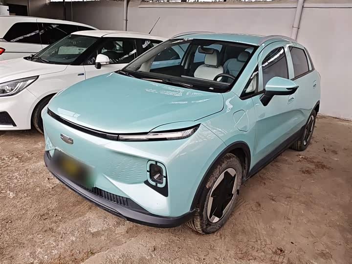 Фото 2 - Geely Geometry E Firefly