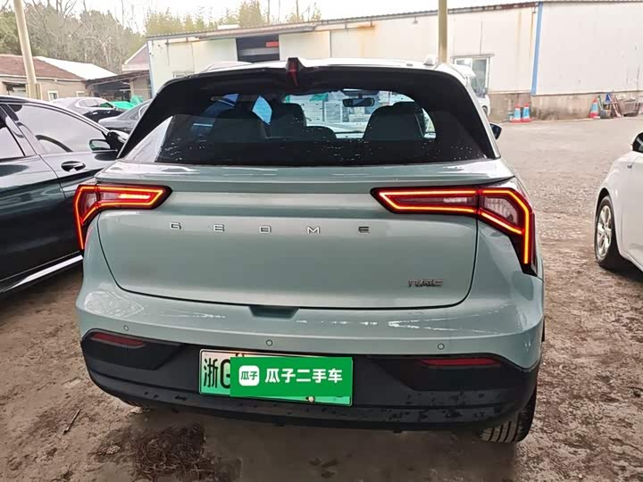 Фото 6 - Geely Geometry E Firefly