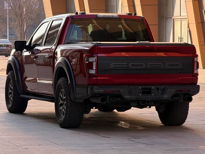 Фото 8 - Ford F-150 Raptor