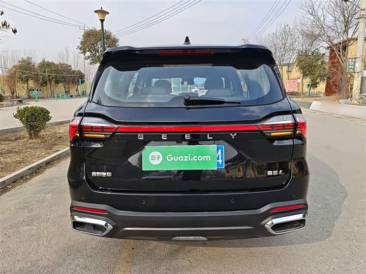 Фото 6 - Geely Okavango L