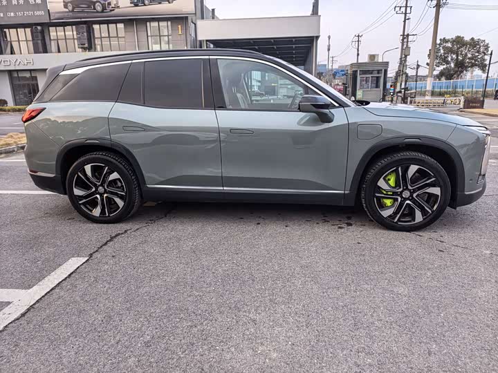 Фото 4 - Nio ES8