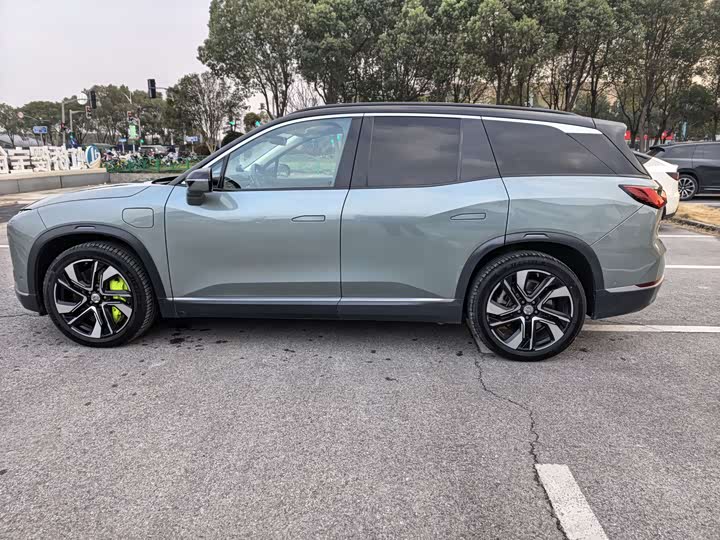 Фото 8 - Nio ES8