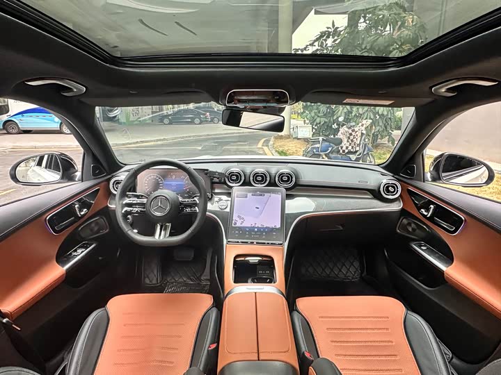 Фото 3 - Mercedes-Benz C-Class