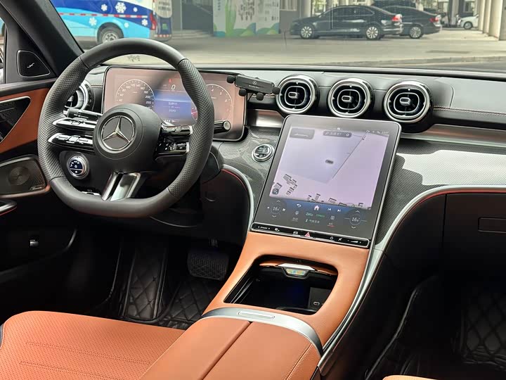 Фото 6 - Mercedes-Benz C-Class