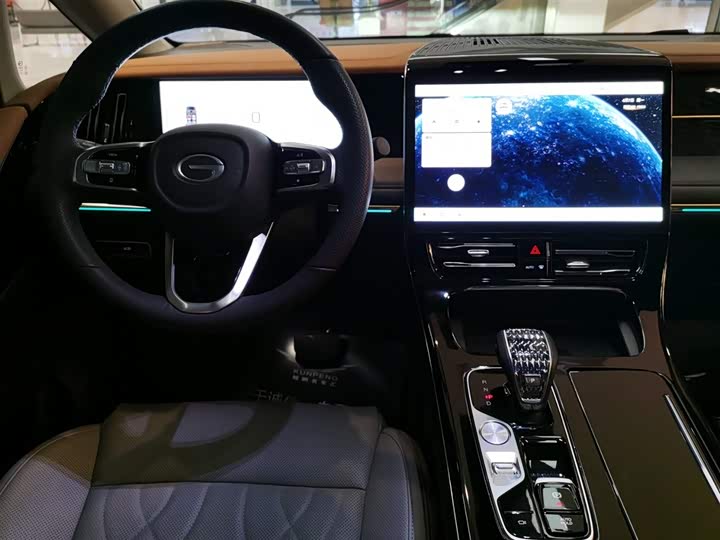 Фото 8 - GAC Trumpchi M8