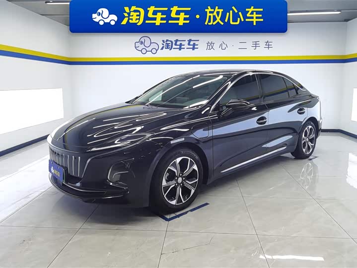 Фото 1 - Hongqi E-QM5