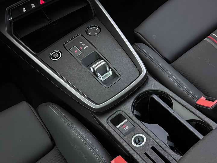 Фото 7 - Audi A3