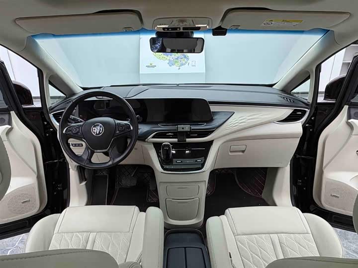 Фото 9 - Buick GL8 ES