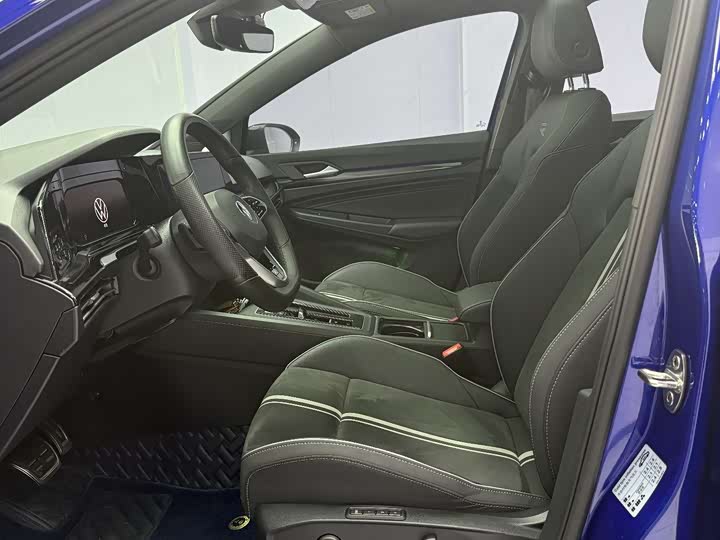 Фото 7 - Volkswagen Golf