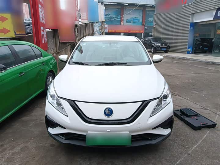 Фото 3 - Dongfeng Forthing S50 EV
