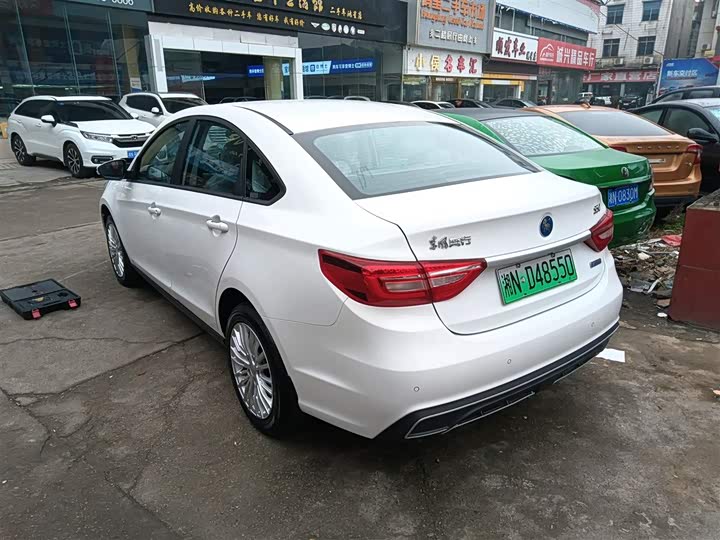 Фото 5 - Dongfeng Forthing S50 EV