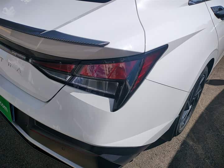 Фото 8 - Hyundai Elantra N line