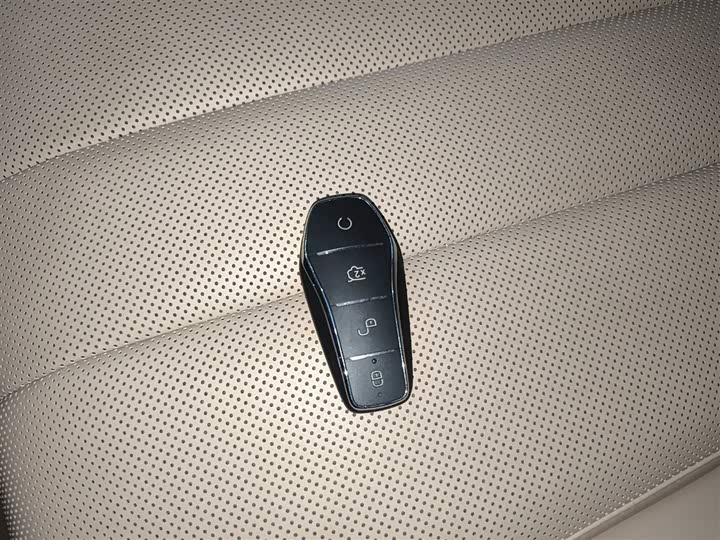 Фото 9 - BYD Song Pro Hybrid