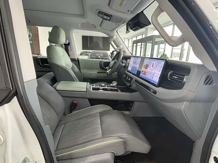 Фото 8 - BAIC Beijing BJ40 Hybrid