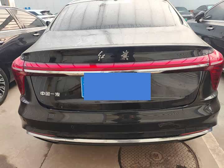 Фото 9 - Hongqi H5