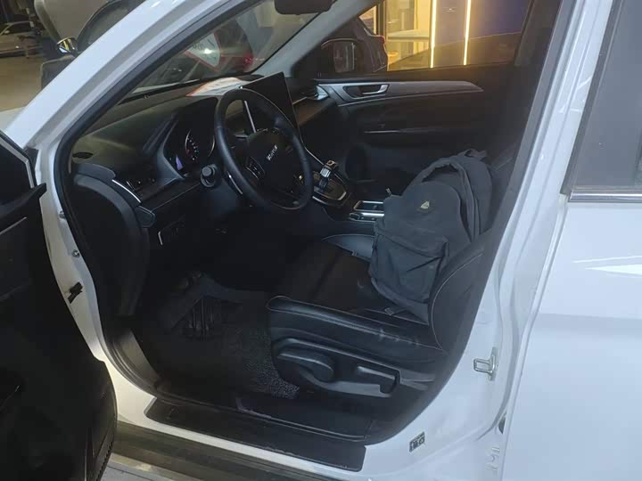 Фото 7 - Haval M6