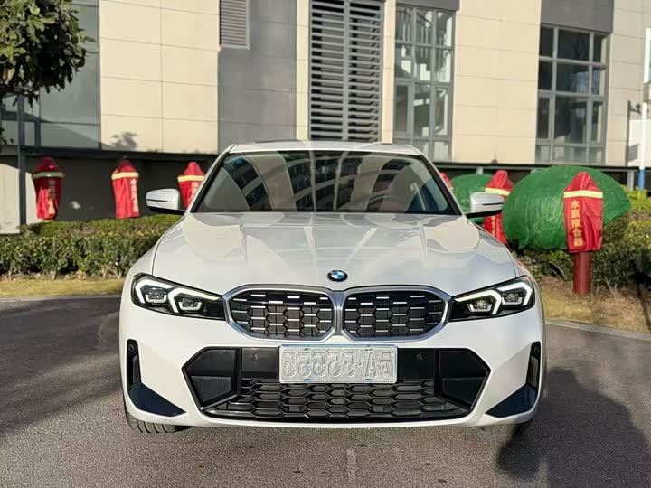 Фото 2 - BMW 3 Series