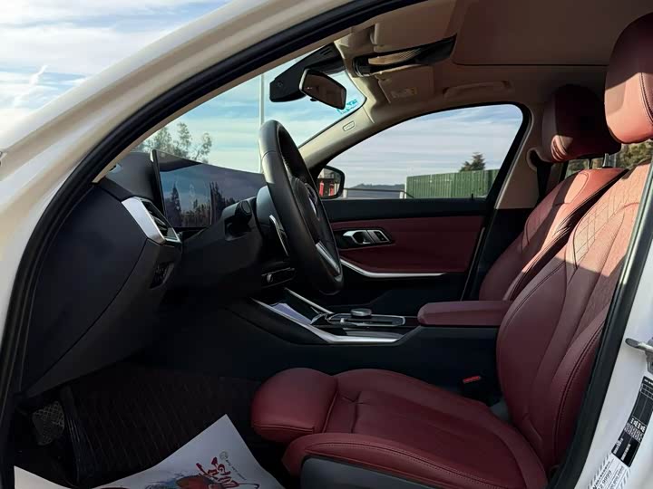 Фото 4 - BMW 3 Series