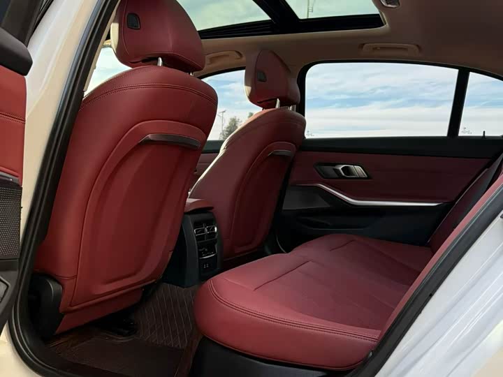 Фото 6 - BMW 3 Series