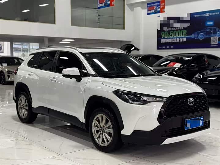 Фото 3 - Toyota Corolla Cross