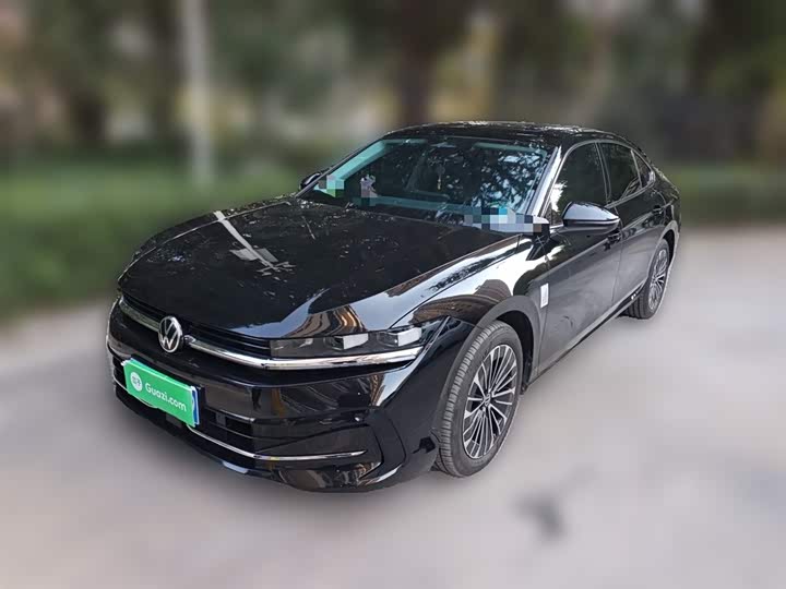 Фото 2 - Volkswagen Magotan