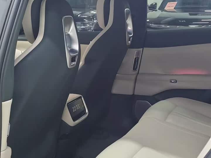 Фото 9 - Xiaomi YU7