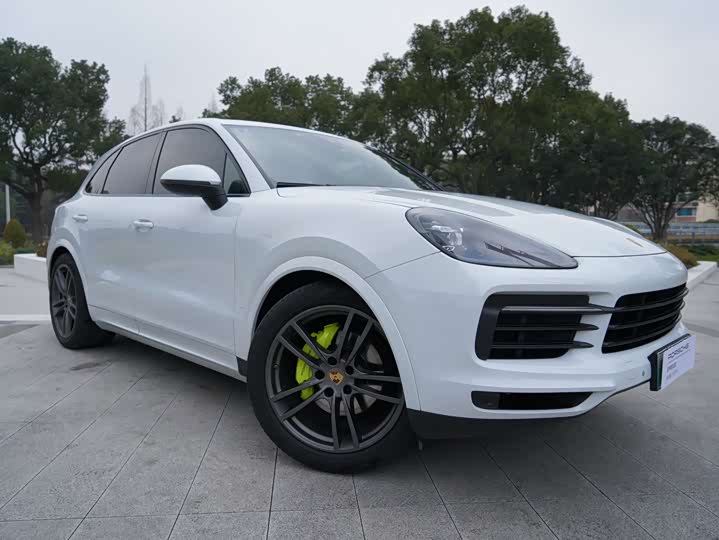 Фото 4 - Porsche Cayenne Hybrid