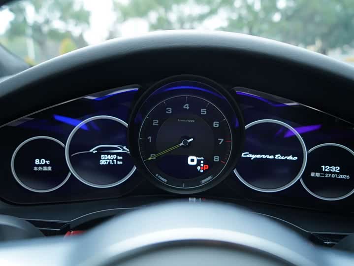 Фото 9 - Porsche Cayenne Hybrid