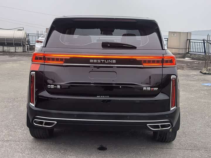 Фото 9 - Bestune T99