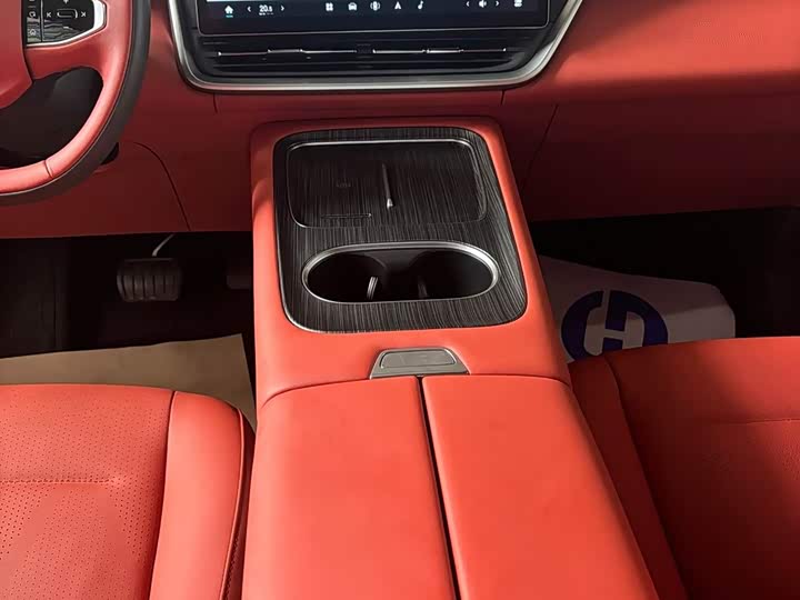 Фото 9 - Dongfeng Yipai eπ 008