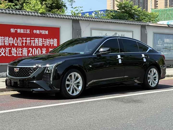 Фото 1 - Cadillac CT5