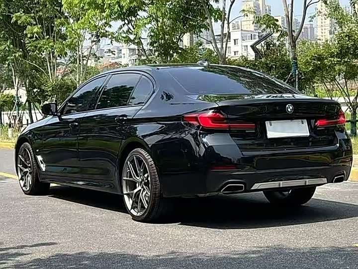 Фото 9 - BMW 5 Series