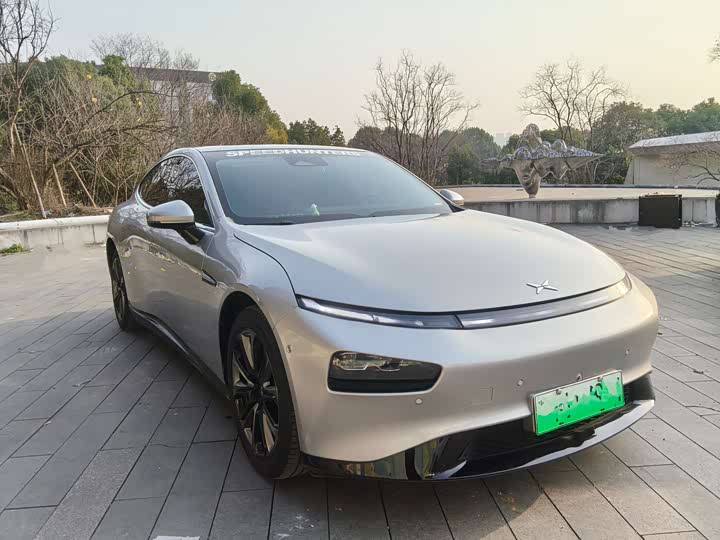 Фото 3 - XPeng P7