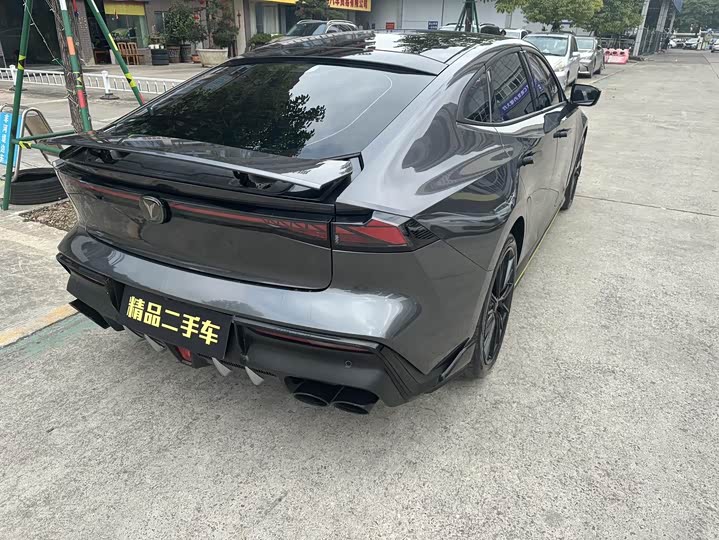 Фото 9 - Changan UNI-V