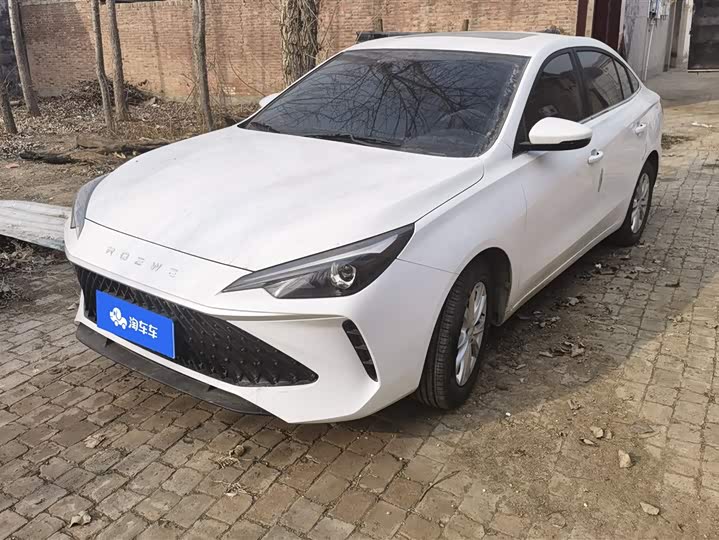 Фото 1 - Roewe i5