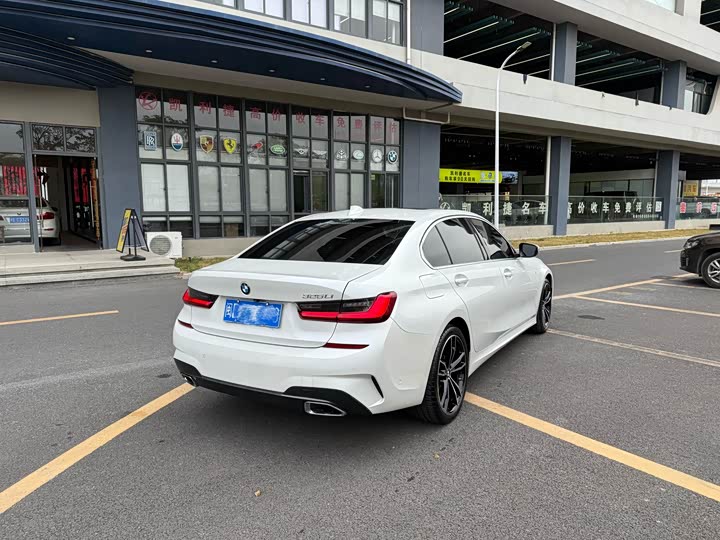 Фото 4 - BMW 3 Series