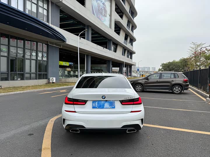 Фото 5 - BMW 3 Series