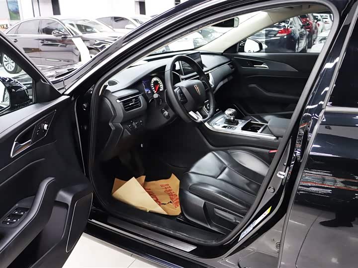 Фото 4 - Hongqi H5