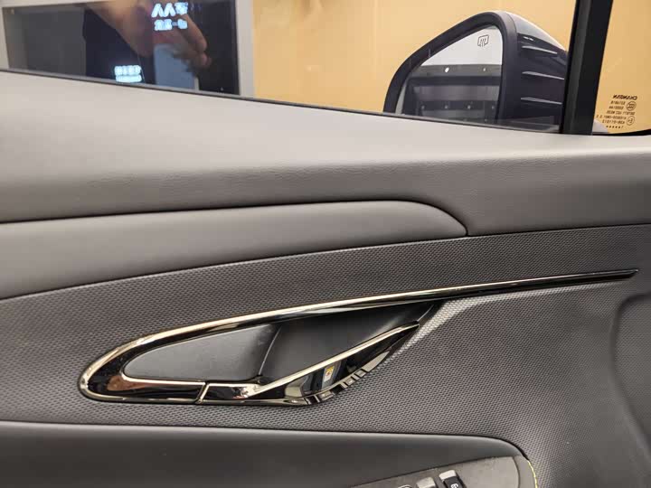 Фото 8 - Changan UNI-T