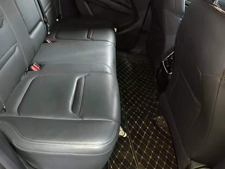 Фото 8 - Ford Equator Sport