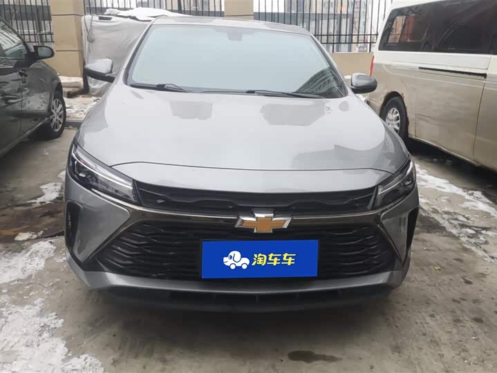 Фото 2 - Chevrolet Monza