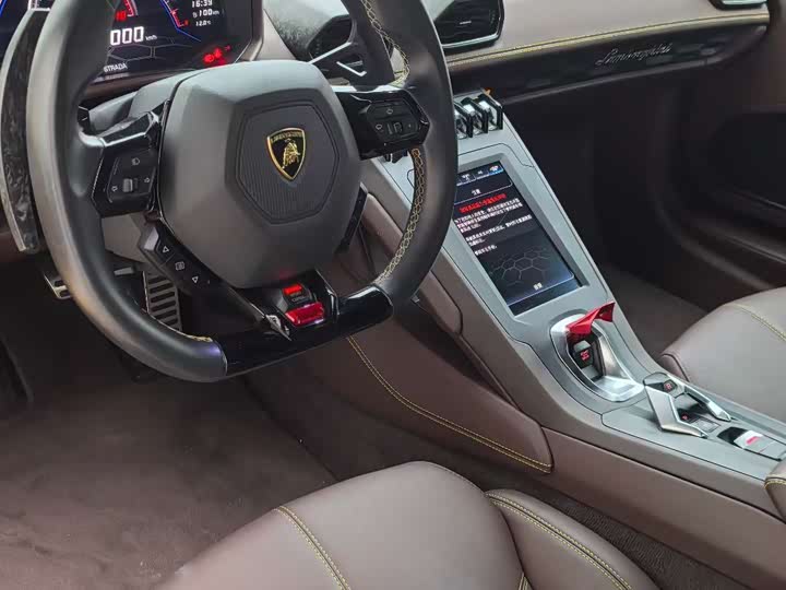 Фото 5 - Lamborghini Huracán