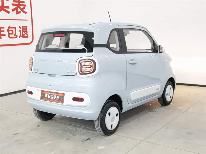 Фото 2 - Bestune Pony