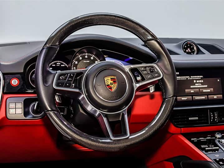 Фото 9 - Porsche Cayenne