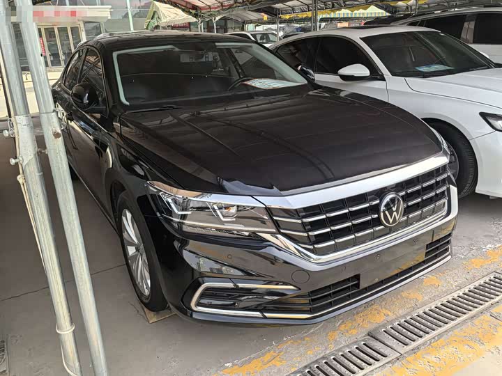 Фото 3 - Volkswagen Passat