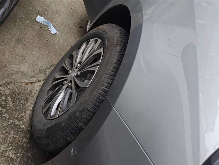 Фото 6 - Buick GL8 ES