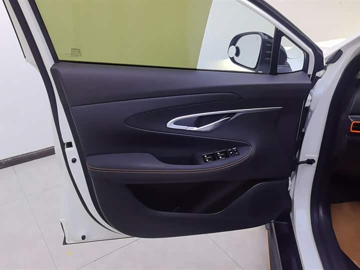 Фото 7 - Changan UNI-T