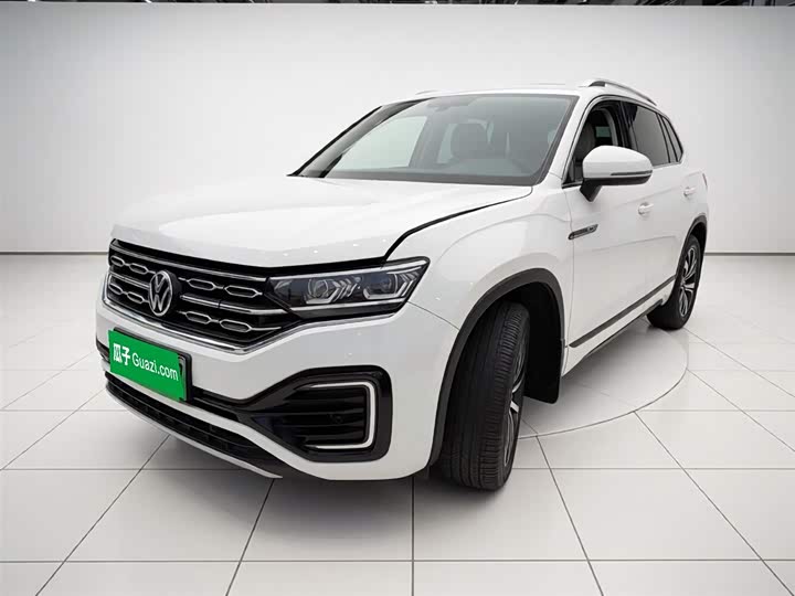 Фото 2 - Volkswagen Tayron GTE Hybrid