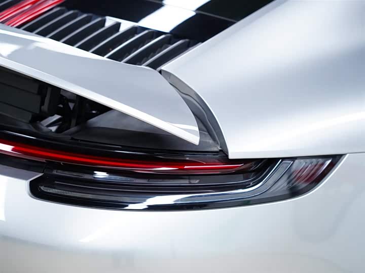 Фото 4 - Porsche 911